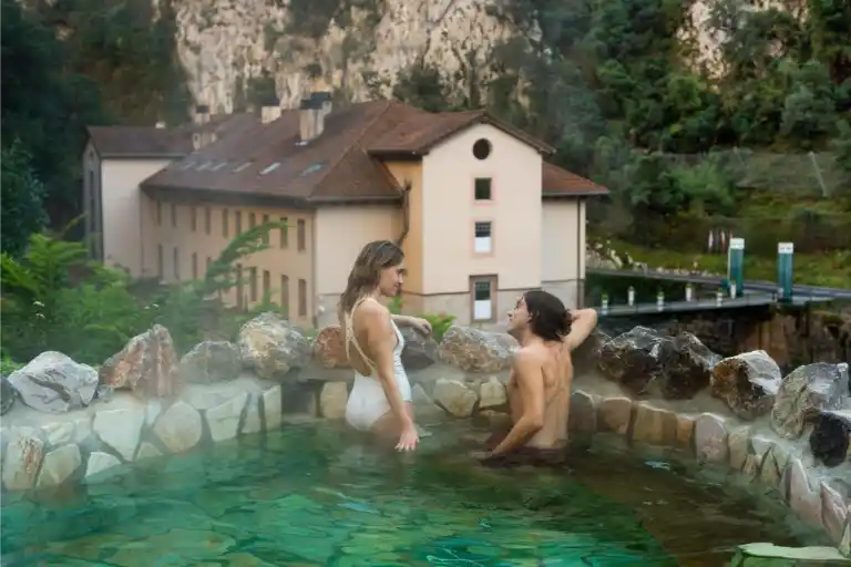 Balneario de Balneario-la-hermida